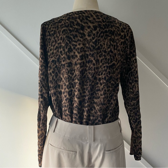 Good American Satin Wrap Bodysuit Leopard Print - Size 0 (XS) - Picture 9 of 14
